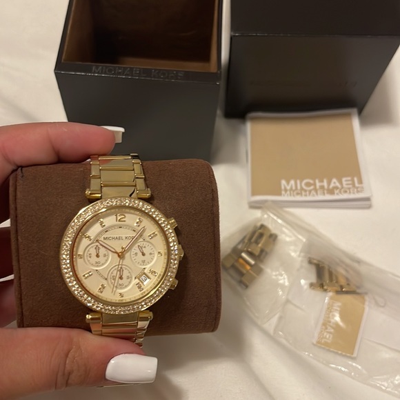 Michael Kors Parker Pavé Chronograph Bracelet Watch - Picture 3 of 4